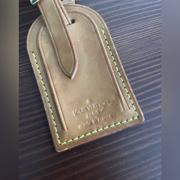 ✨ Louis Vuitton Bag Tag with Poignet - Picture 3 of 7